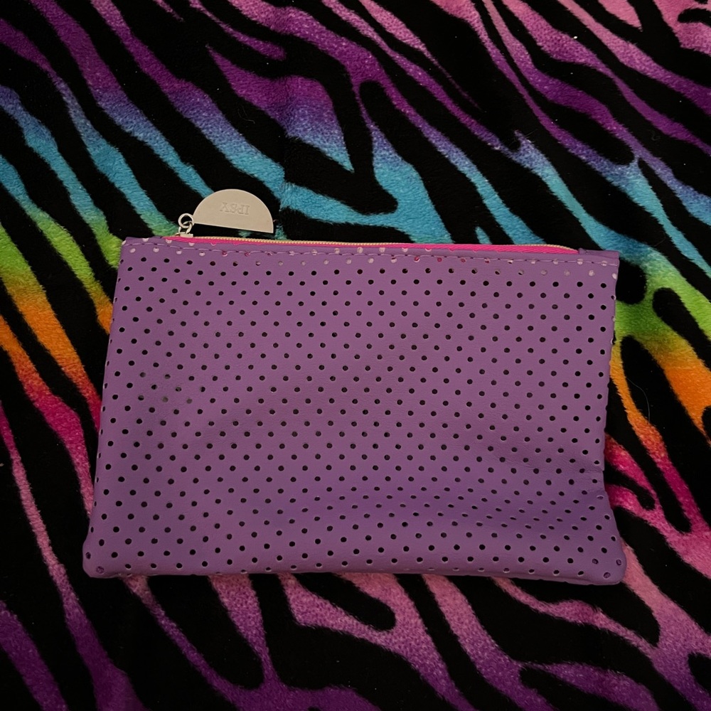 Ipsy makeup bag